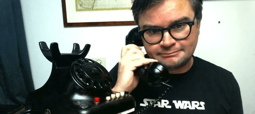 Связь с операторами техподдержки БК